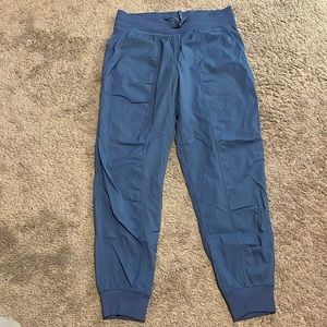 Lululemon dance studio joggers sz 10